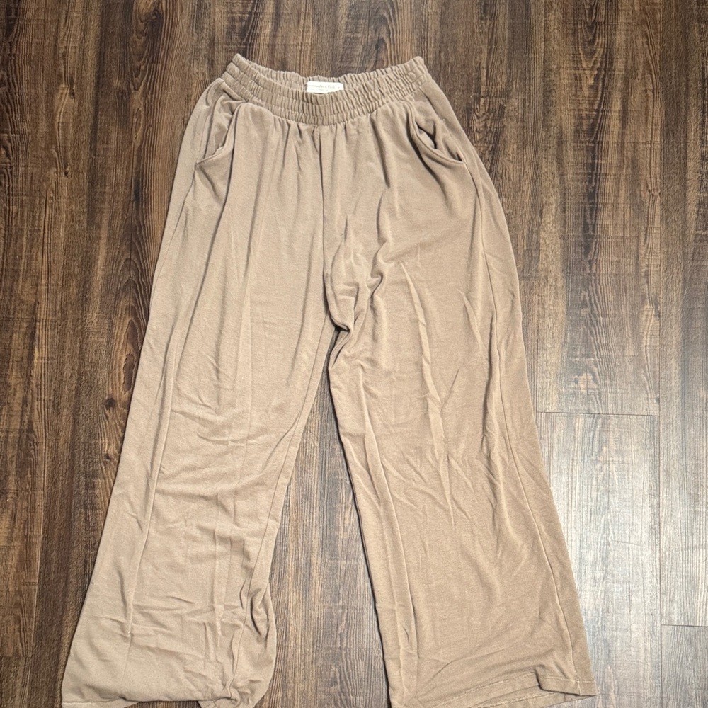 Abercrombie & Fitch Tan Wide Leg Pants